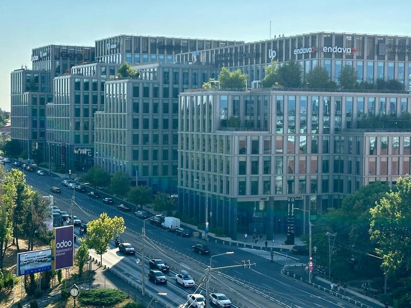 Tineretului, metrou, Ghe. Sincai, parc, bloc monolit